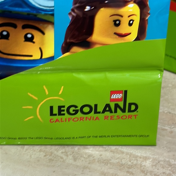 Legoland California Paper Bags (8X10) - Picture 2 of 5